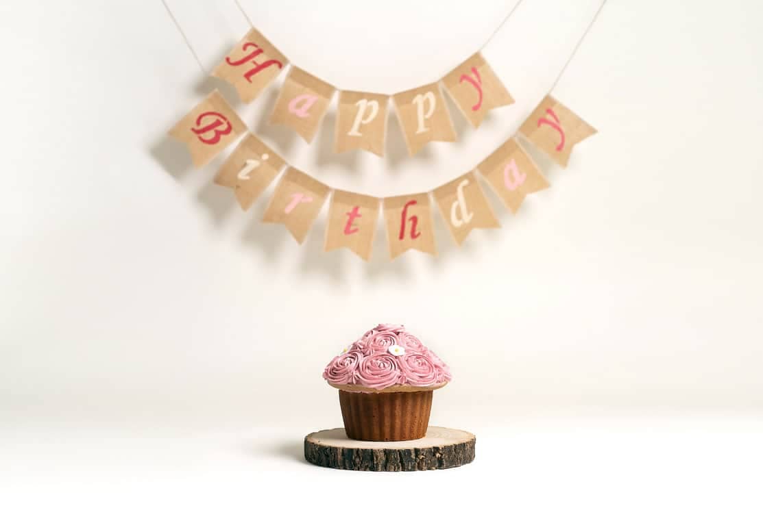 Lomax-Photography-Heywood-Lancashire-Manchester-Newborn-Cake-Smash-1 Cake Smash Pink Cupcake Cake Happy Birthday Heywood